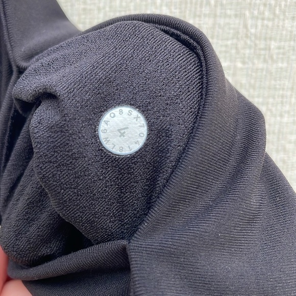 Lululemon Wunder Under Crop High-Rise Flocked 21" Black/Scatter Floral Size 2 - Picture 13 of 13